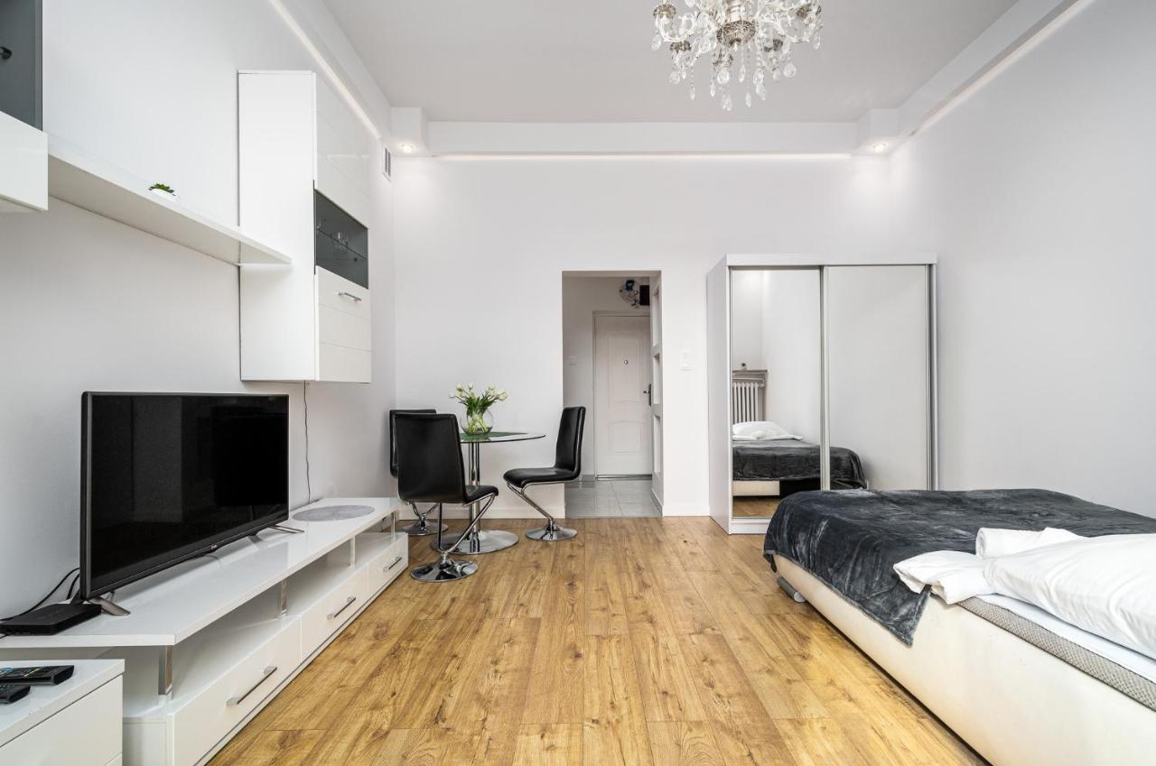 Apart D&K Apartament Z Widokiem Na Palac Kultury I Nauki Lejlighed Warszawa Eksteriør billede